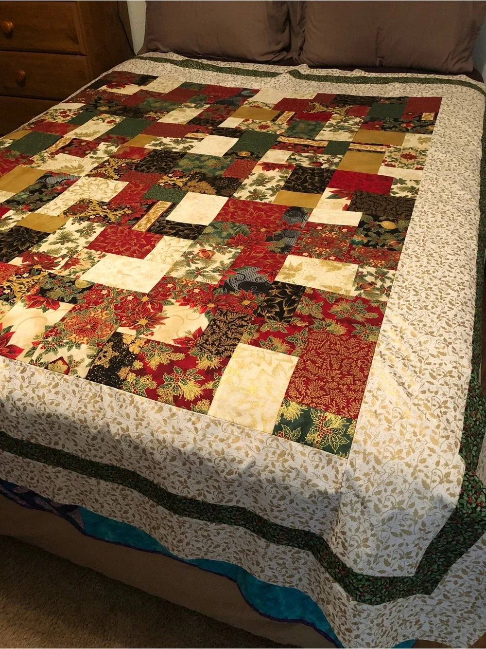 ONE OF A KIND— HANDCRAFTED Christmas Quilt in Red, Green, Gold, Cream